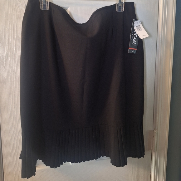 Briggs New York Black Skirt - Picture 1 of 5